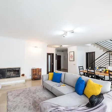 Villa Antiqua By Algarve Vacation Albufeira